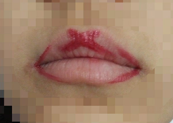 一只嘴唇的性感快来围观足恋超刺激性感美女图片