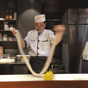 【笑喷】史上最妖娆拉面小哥!哈哈哈哈这是位被耽误的