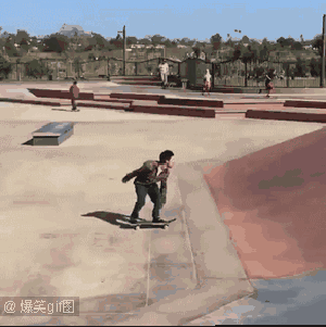 一套动作行云流水,满分