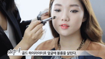 两副面孔!小清新女神or性感小妖精,李圣经出镜教你两种妆法