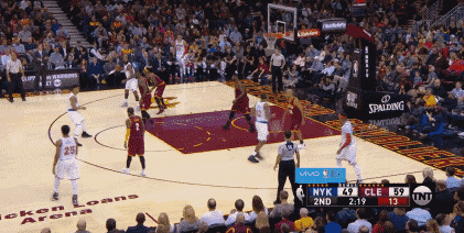 今天的詹姆斯是如此的不正经!