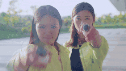 《云巅之上》已向你发送娱乐圈生存宝典,收好不谢