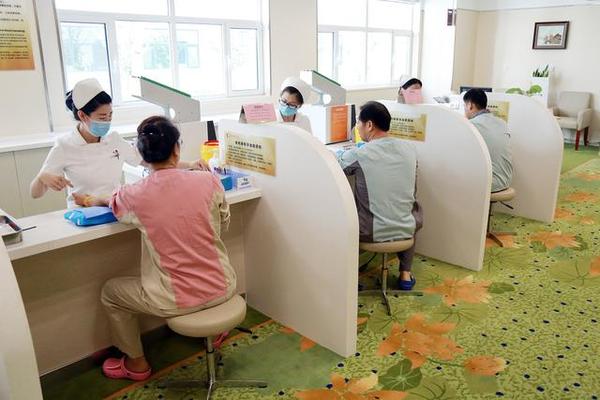 阳光保险集团公司高管简介 a6pgbc0397721703542.jpg