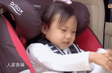 李小璐甜馨亲子写真曝光,我们的扛把子变成小淑女啦!