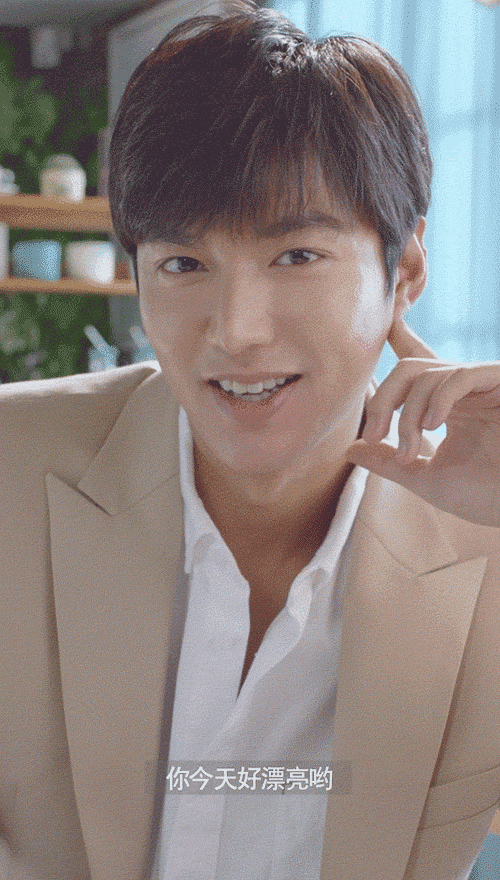 02-27 14:07 大 阳光正好,微风不燥, 就该是……心思萌动的恋爱季节!