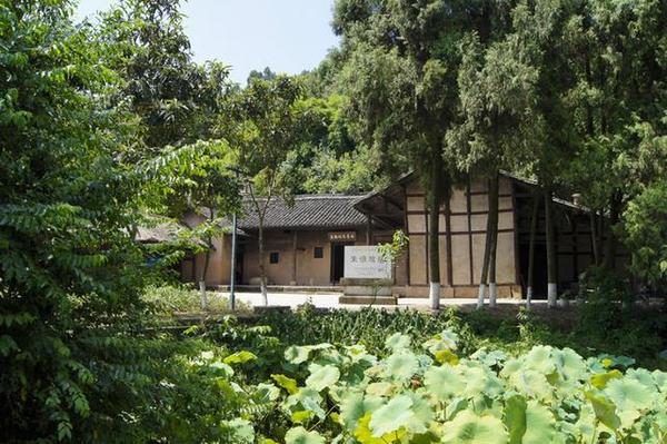 寻访朱德元帅故居,父亲墓在山环水绕处-新闻频道-手机搜狐