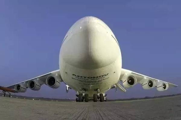 世界上最大的飞机,没有之一!