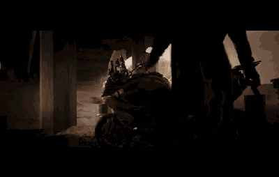 《生化危机》:我飙车打架不是人,但我是个好女孩