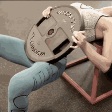 翘臀炸翻朋友圈!