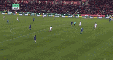 传奇!克劳奇英超100球,机器人庆祝再现