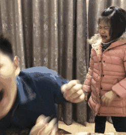 【荐读】哥哥和妹妹打架的结果,独生子女永远都体会不