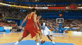 姚明11号球衣退役,再见青春!