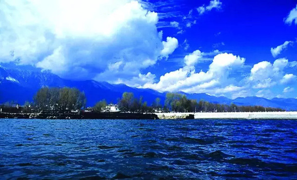 洱海旅游人口_洱海旅游攻略必去景点(3)