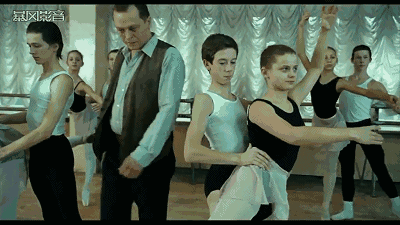 壁纸 剧照 视频截图 400_225 gif 动态图 动图