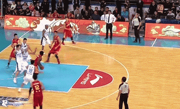 从2分到33分,马布里缺阵,他完成了救赎与复仇-体育