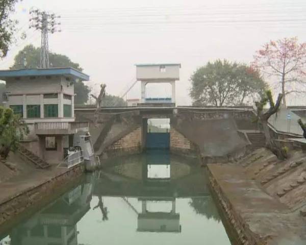 【人大正能量】人大代表提建议 力促大都水闸重建