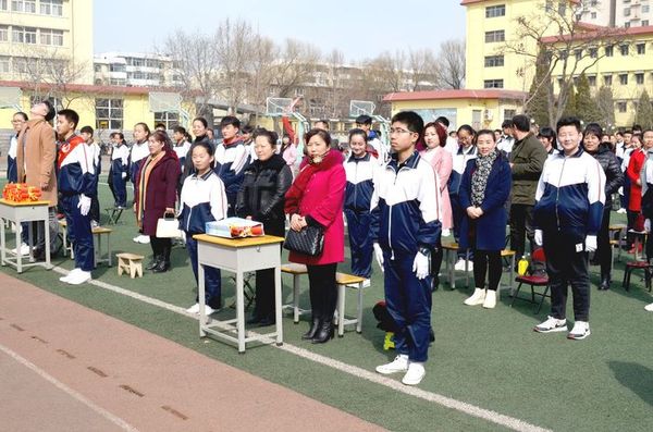 太原市杏花岭二中中考百日誓师大会纪实