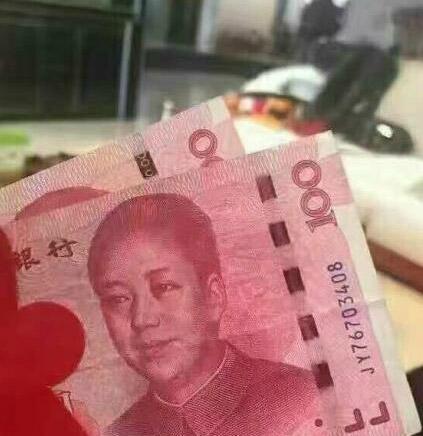 哪八个字可以让男人风雨无阻?一个电话就到?