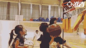 打篮球的人为什么想要女儿?看完这个视频你就知道了!