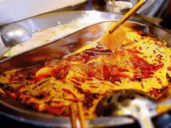 撸串走起!这家陕派清油串串火锅让你撸到爽为止!