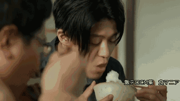 看完小栗旬这个充满诱惑的视频,再难吃的日料我也能嚼