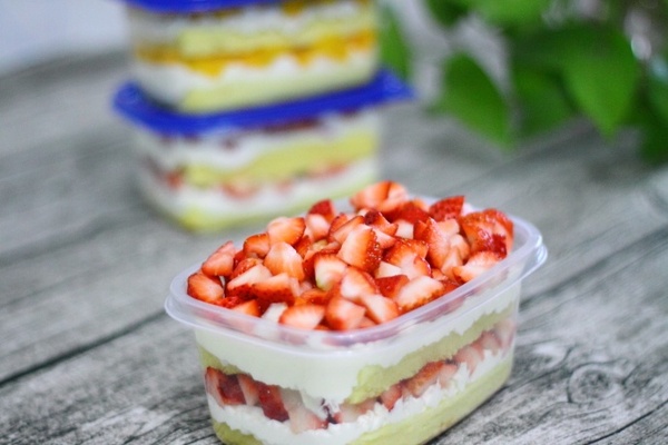 如何做蛋糕奶油不用淡奶油 a6jbst88061273723405.jpg