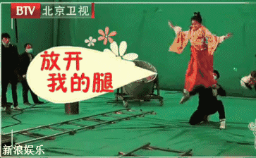 古装的脱衣运功靠加湿器?骑马戏,落水戏统统都有