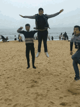 333_444 竖版 竖屏 gif 动态图 动图