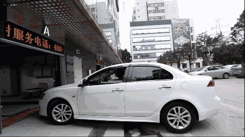 车 两厢 汽车 500_281 gif 动态图 动图