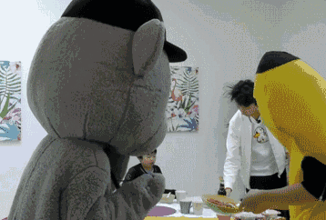 358_242 gif 动态图 动图