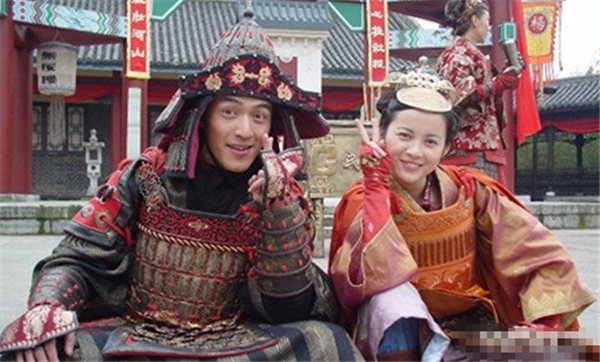 何润东,彭于晏,袁弘,陈龙,何建泽 等合作的《少年杨家将》中,林家宇