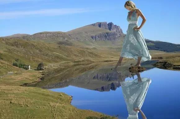 把美女ps成像奥特曼一样的巨人,视觉效果会怎样?