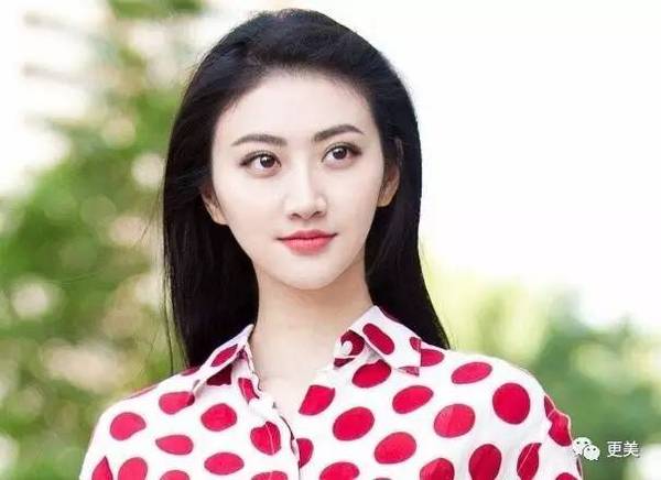 景甜咋就白的发光?
