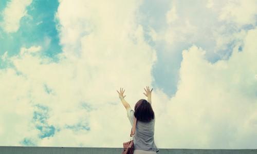 梦见哥哥掉进海里了后来又被救起,寓意解析与梦境解读 梦见哥哥掉进海里了后来又被救起,寓意解析与梦境解读