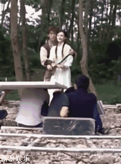 古装剧的脱衣运功是怎么拍出来的?脑洞大开啊!