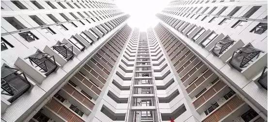 目前,广州嘅公租房小区有 白云区嘅南悦花苑,龙归花园 天河区嘅棠德
