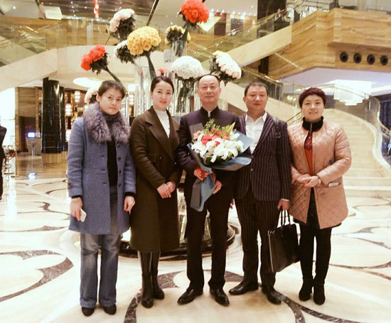 随赵旭同行的还有:浙江商会常务副会长赵丰先生,浙江省国实董事长文武
