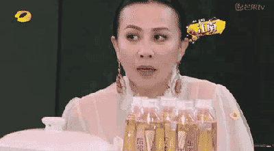 有迹可循,刘嘉玲应该是最爱对别人家事指手画脚的女星