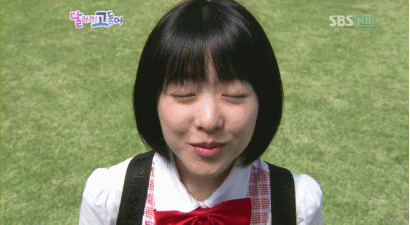 只怪宝英妹子长了一张少女脸!