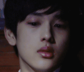 郑恩地 a pink 1993年8月18日出生,2011年作为a pink成员出道