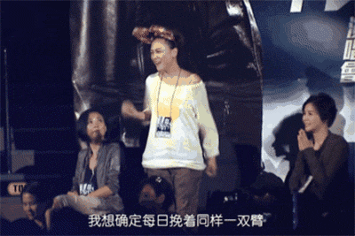 呐,大叔恋又如何,狗粮还不是照样派得啪啪啪响