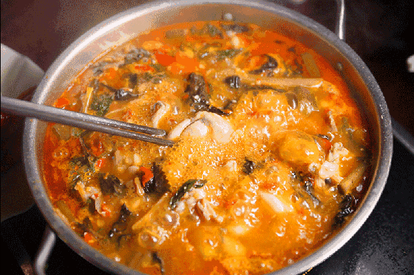 除了诱人的火锅