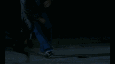 这部满屏肉体的电影,三个女人就没穿上衣服!