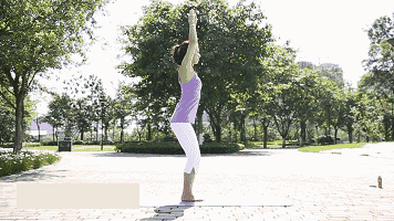 60秒瑜伽丰胸瘦身法,教你做回女神!-体育频道-手机搜狐