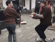 男人可以没钱,可以不帅,但一定要骚