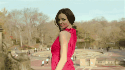 ▼ 按摩小腿 腿细的妹子做这个动作 会让人的注意力都集中在腿 06