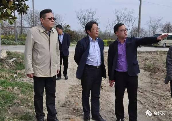 刘明江一行先后来到段玉裁中学,河滨小学,华罗庚实验幼儿园华胜分园