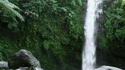 壁纸 风景 旅游 瀑布 山水 桌面 420_236 gif 动态图 动图