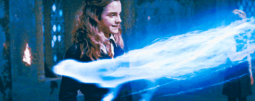 哈利?波特的魔法世界召唤我们去探险!