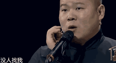 只要在人多的地方就会浑身不自在 现在很多人都有一点:社交恐惧 看看